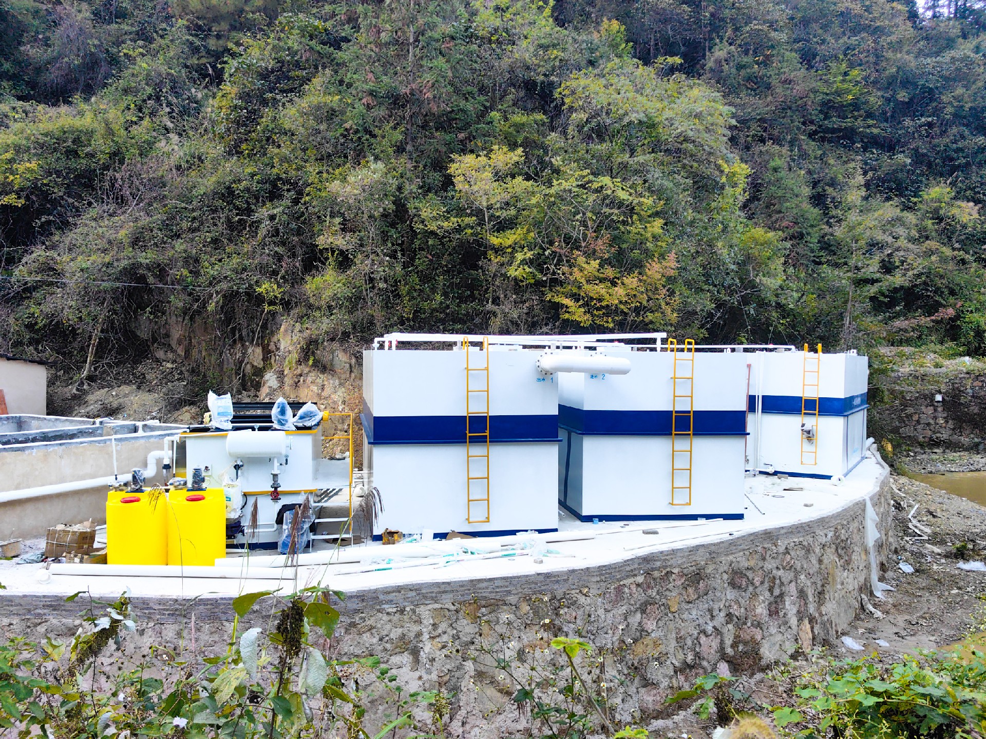 地埋一體化污水處理設(shè)備,生活污水處理設(shè)備,農(nóng)村污水處理設(shè)備